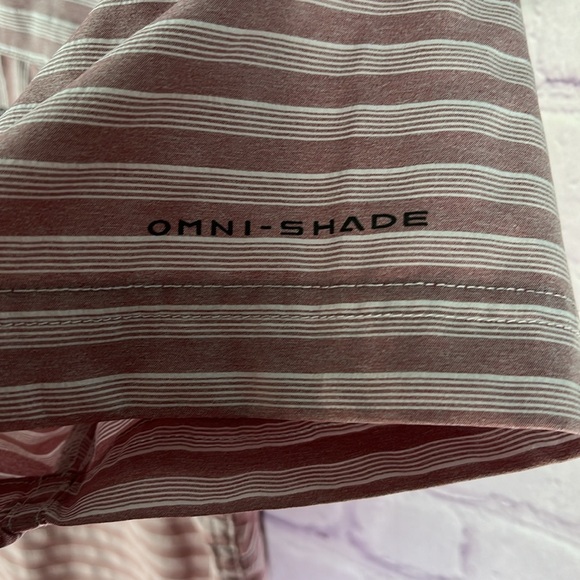 Columbia Men's Light Red White Stripped Button Down Short Sleeve Shirt. Size. L - Picture 6 of 12